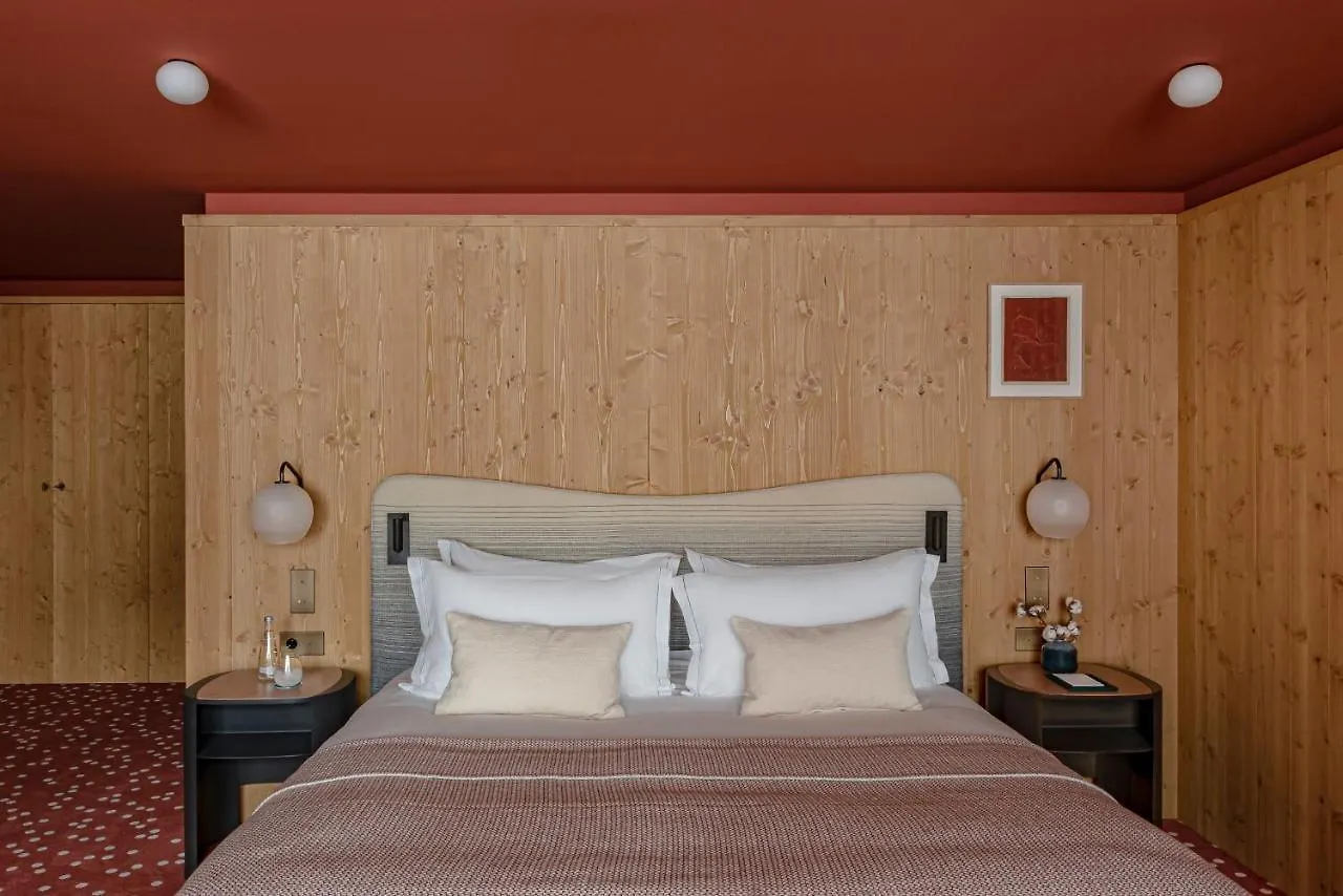 *****  Hotel Le Coucou Μεριμπέλ Γαλλία