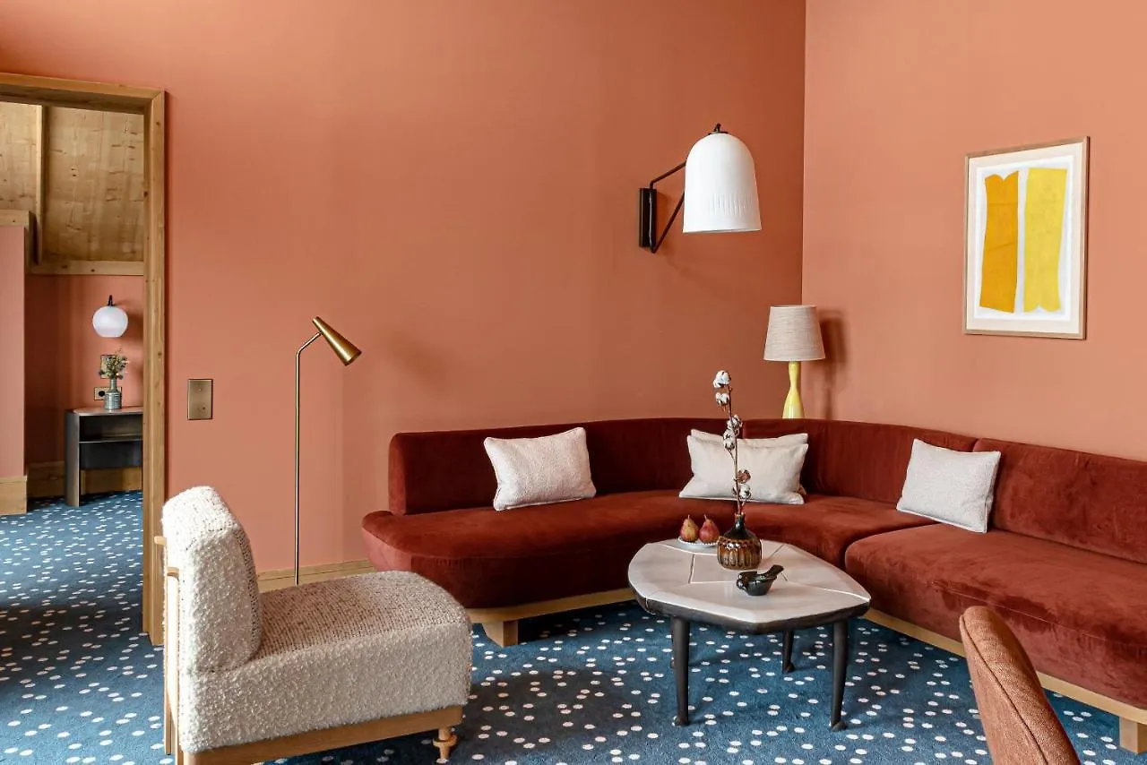 Hotel Le Coucou Μεριμπέλ